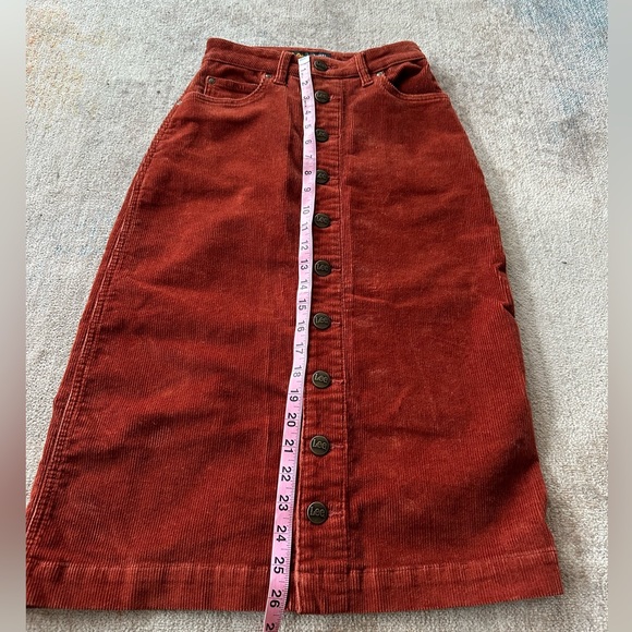 NWOT Lee Vintage Modern Burnt Orange High Waisted Pencil Skirt. Size 24. - Picture 5 of 12